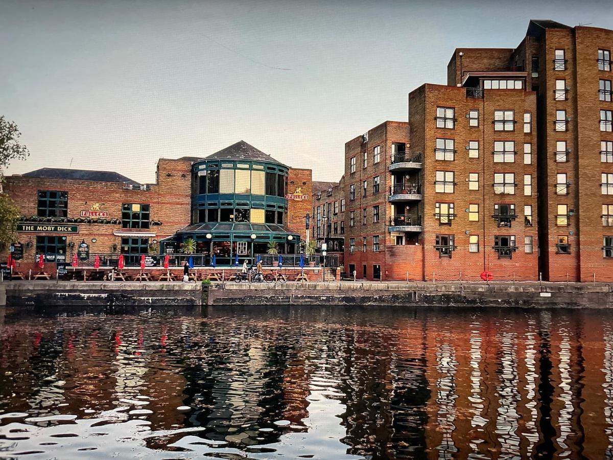 Surrey Docks Se16 Near Canada Water N Easy Access Canary Wharf Лондон Экстерьер фото
